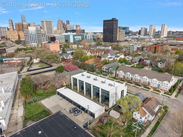 1350 Bagley Street, Detroit, MI 48226