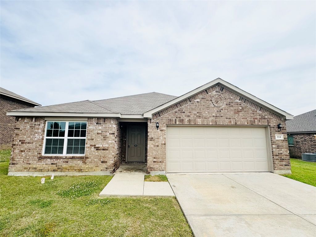 114 Brushy Creek Lane, Terrell, TX 75160