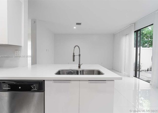 10301 W 32nd Lane, Hialeah, FL 33018