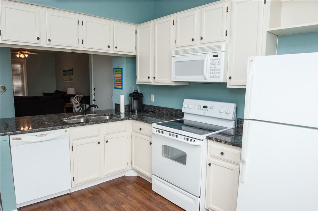 14721 Whitecap Blvd 266, Corpus Christi, TX 78418 — photo 3