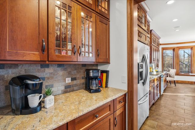 421 Bunning Drive, Downers Grove, IL 60516