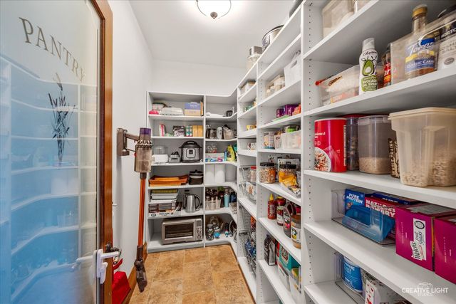 421 Bunning Drive, Downers Grove, IL 60516