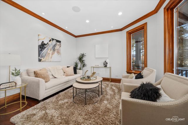 421 Bunning Drive, Downers Grove, IL 60516