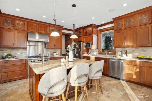 421 Bunning Drive, Downers Grove, IL 60516