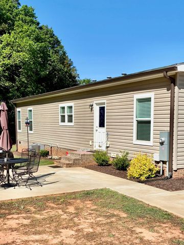 115 Putman Road, Buffalo, SC 29321