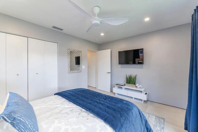 6600 NE 21ST Drive, Fort Lauderdale, FL 33308