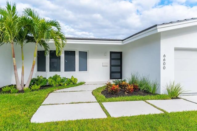 6600 NE 21ST Drive, Fort Lauderdale, FL 33308