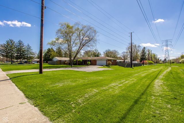 3021 Kessler Boulevard East Drive, Indianapolis, IN 46220
