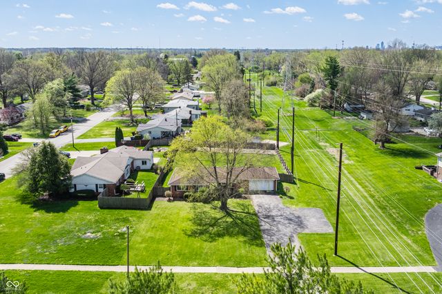 3021 Kessler Boulevard East Drive, Indianapolis, IN 46220