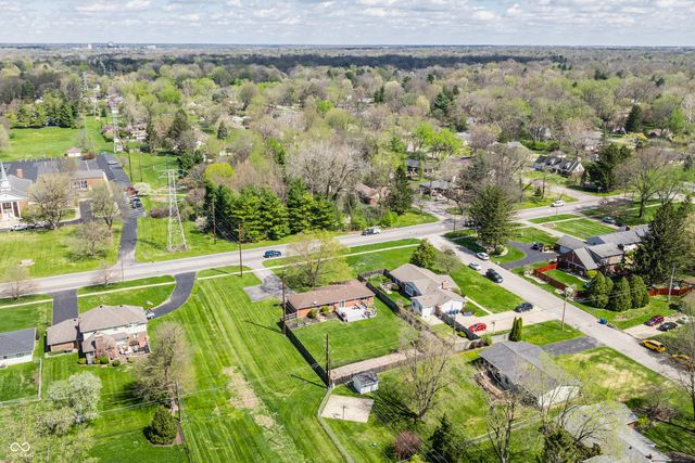 3021 Kessler Boulevard East Drive, Indianapolis, IN 46220