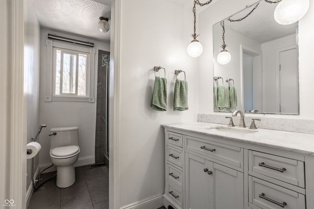 3021 Kessler Boulevard East Drive, Indianapolis, IN 46220