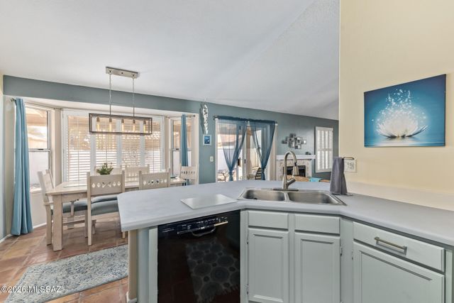 2101 N Bitter Cherry Drive, Tucson, AZ 85715