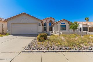 2101 N Bitter Cherry Drive, Tucson, AZ 85715