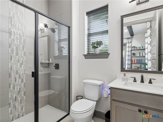 125 Waving Muhly Drive, San Marcos, TX 78666