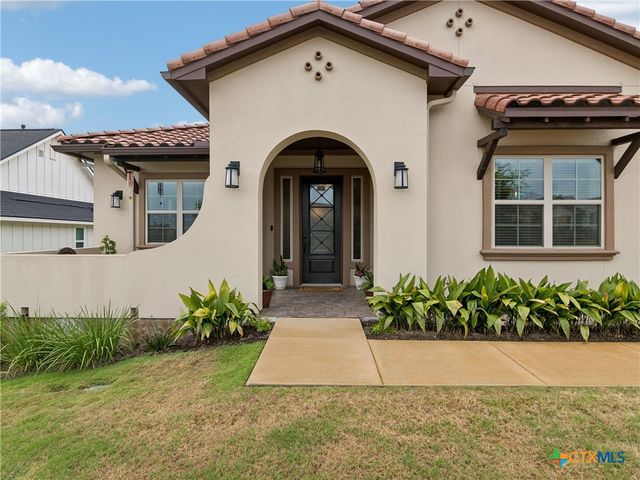 125 Waving Muhly Drive, San Marcos, TX 78666