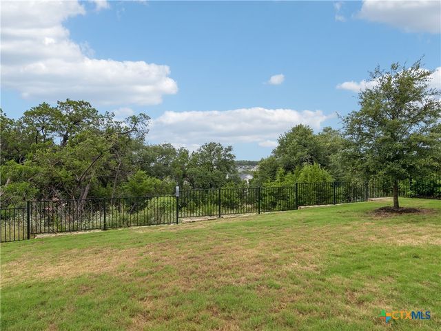125 Waving Muhly Drive, San Marcos, TX 78666