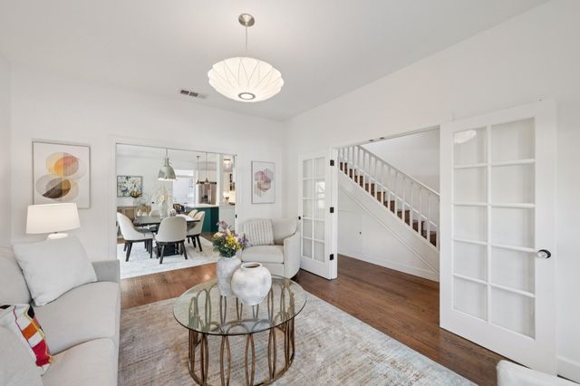 829 51st St, Oakland, CA 94608