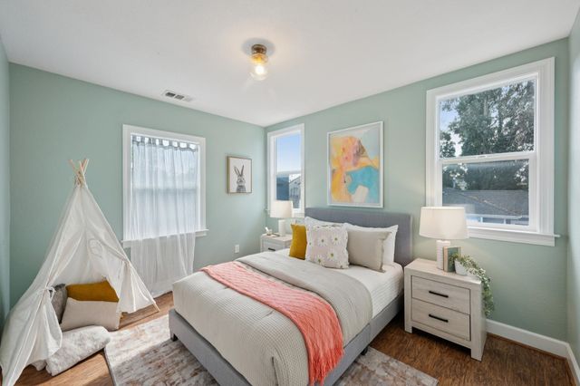 829 51st St, Oakland, CA 94608