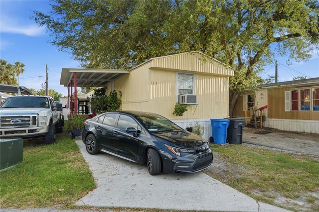 132 NEWBURY DRIVE, Tampa, FL 33615
