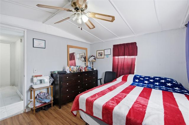 132 NEWBURY DRIVE, Tampa, FL 33615