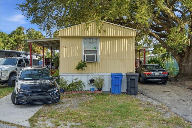 132 NEWBURY DRIVE, Tampa, FL 33615