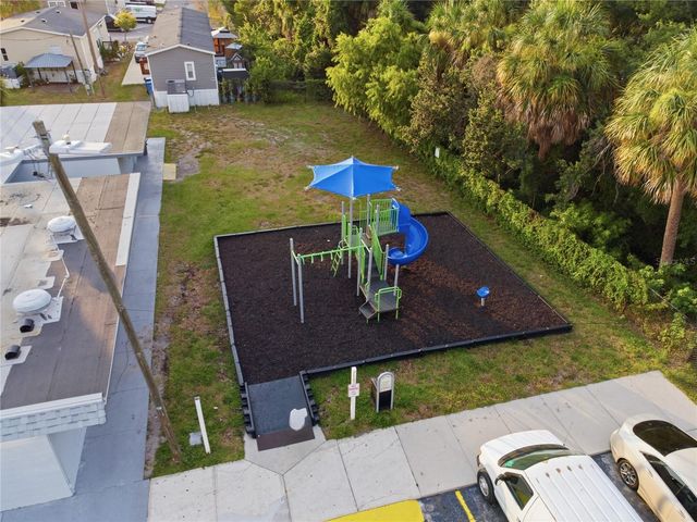 132 NEWBURY DRIVE, Tampa, FL 33615
