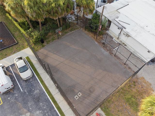 132 NEWBURY DRIVE, Tampa, FL 33615