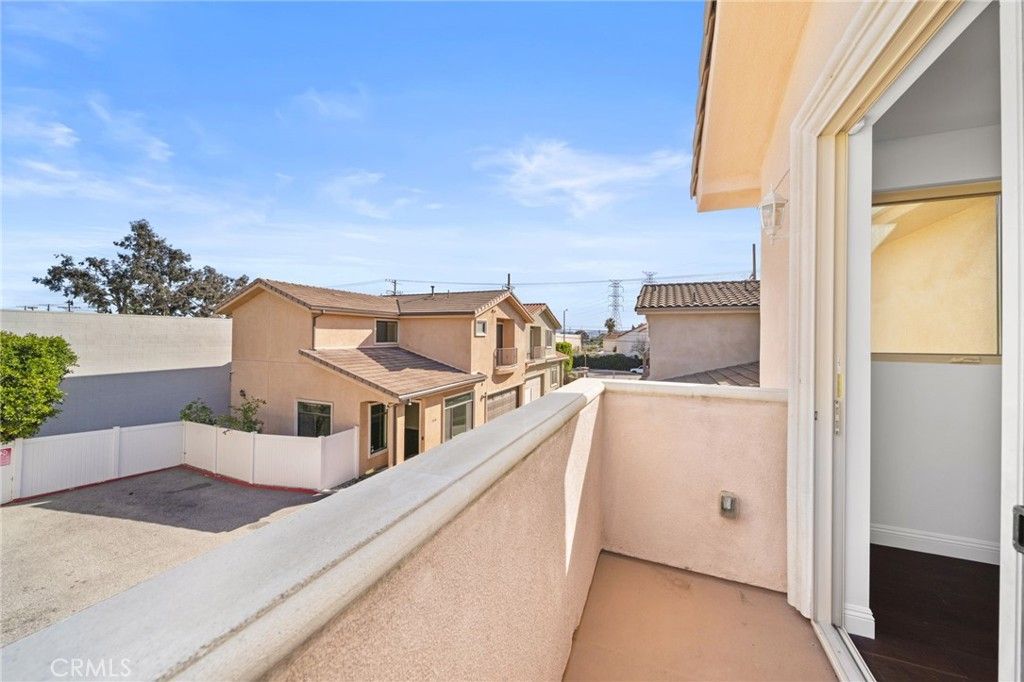 Image 19 of property listing at 7615 Ani, North Hollywood, CA 91605