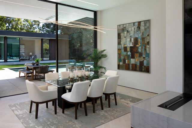 2171 Clayton Drive, Menlo Park, CA 94025