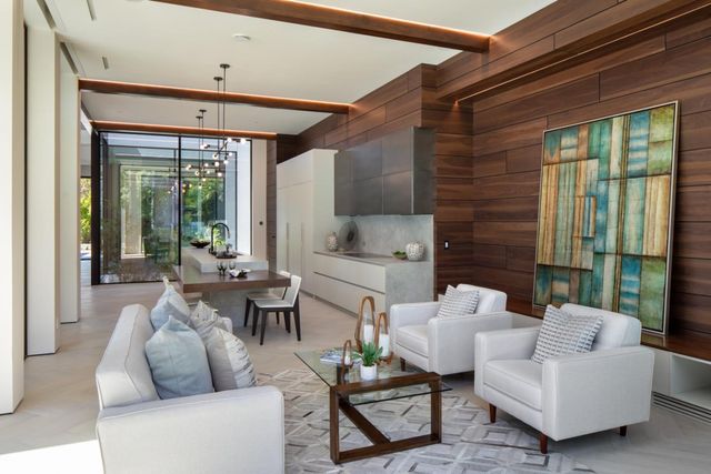 2171 Clayton Drive, Menlo Park, CA 94025