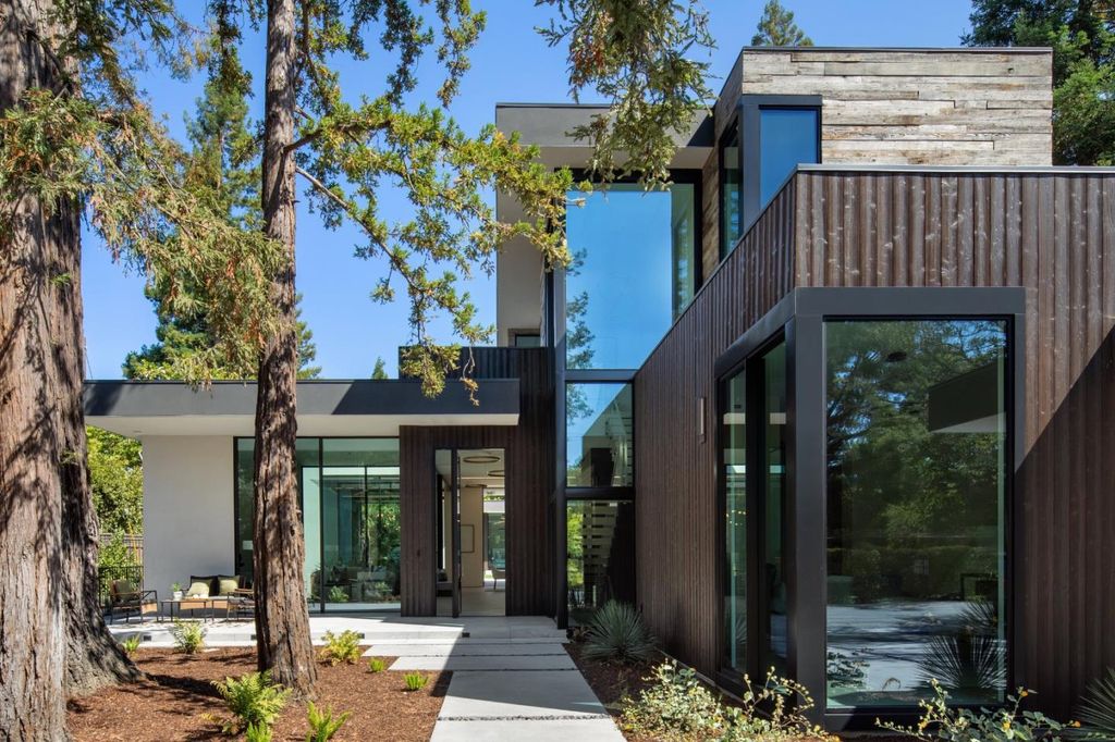 2171 Clayton Drive, Menlo Park, CA 94025