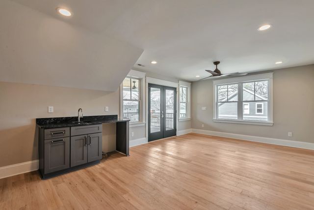 622 N 2nd St, Nashville, TN 37207
