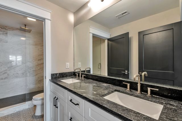 622 N 2nd St, Nashville, TN 37207