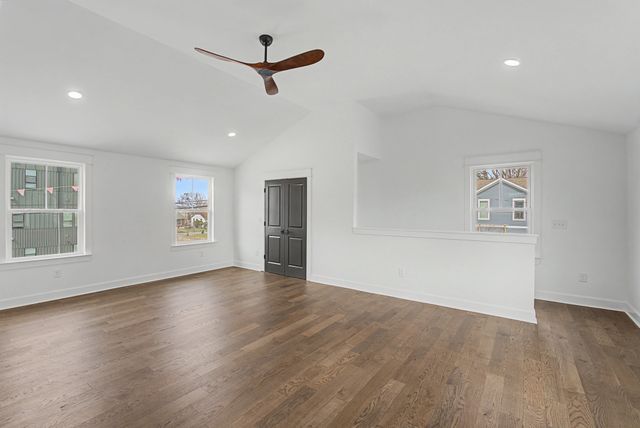 622 N 2nd St, Nashville, TN 37207