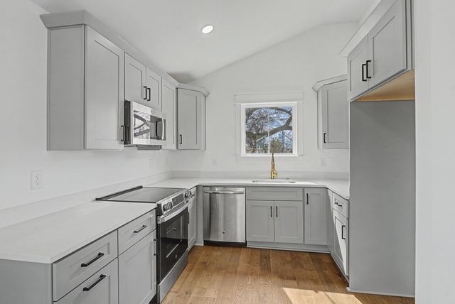 622 N 2nd St, Nashville, TN 37207