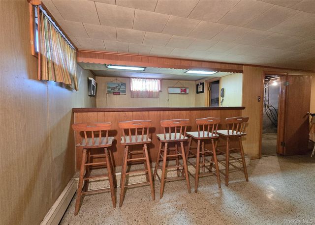 138 E Madison Street, East Islip, NY 11730