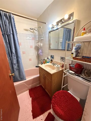 4013 De Reimer Avenue, Bronx, NY 10466