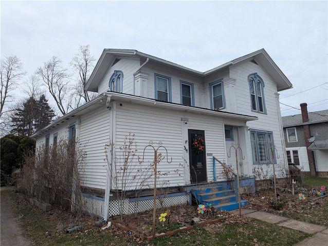 318 West Avenue, Ridgeway, NY 14103