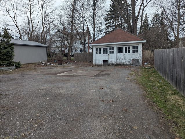 318 West Avenue, Ridgeway, NY 14103