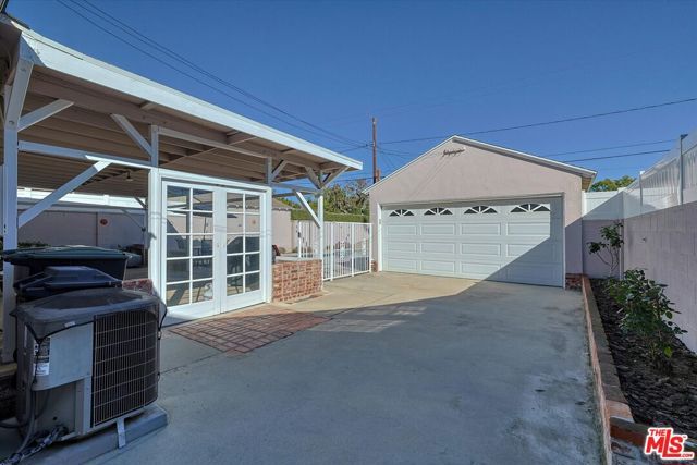 1118 N Niagara Street, Burbank, CA 91505