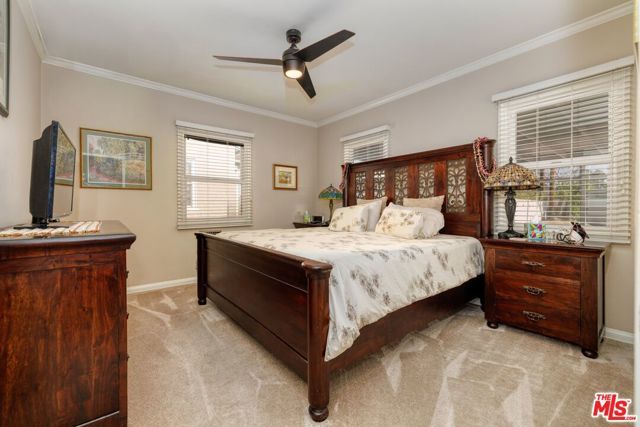 1118 N Niagara Street, Burbank, CA 91505