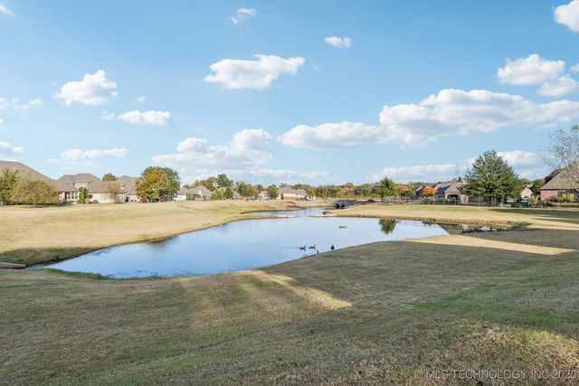 2609 E 138th Street S, Jenks, OK 74008