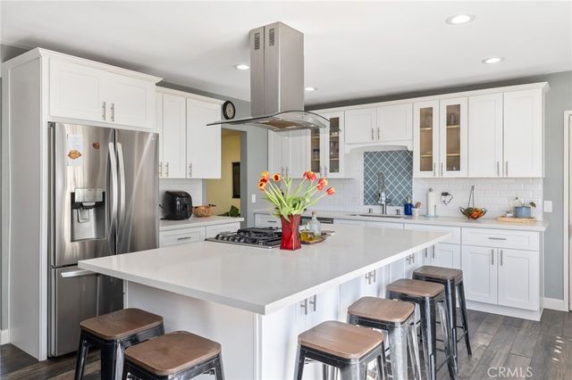 938 W Laurel, Colton, CA 92324