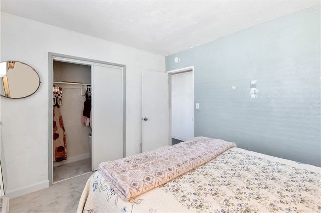 938 W Laurel, Colton, CA 92324