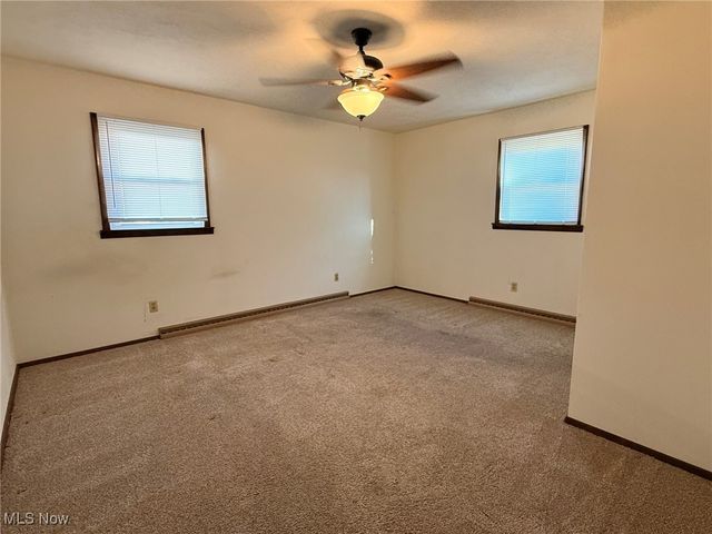 191 W Mcconnell Avenue, Wintersville, OH 43953