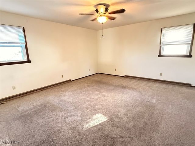 191 W Mcconnell Avenue, Wintersville, OH 43953