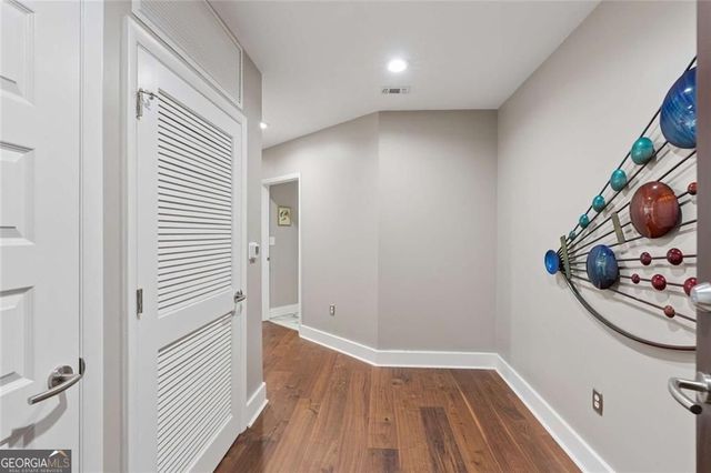 1080 Peachtree Street NE 3201, Atlanta, GA 30305