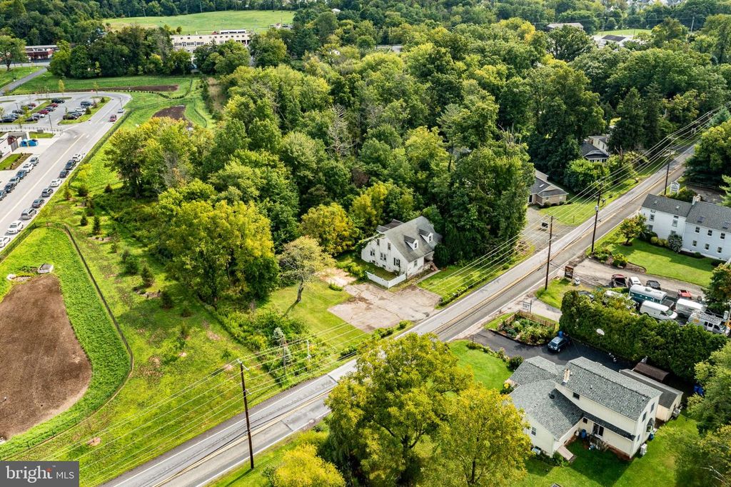 45 RIDGE RD, PHOENIXVILLE, PA 19460 — photo 4
