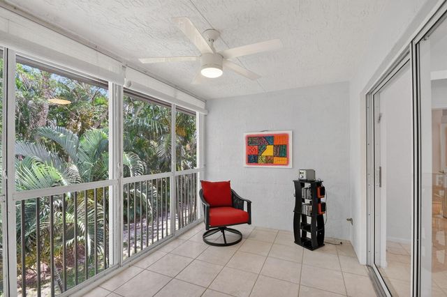 7910 Laina Lane 3, Boynton Beach, FL 33437