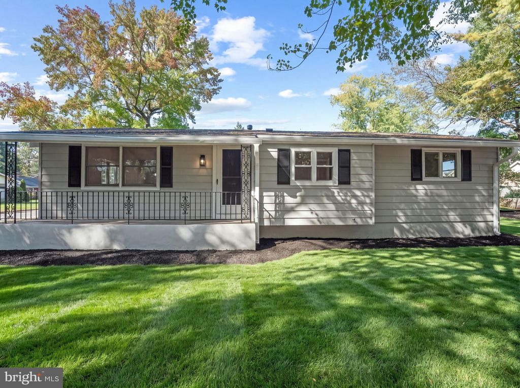 145 AVON AVE, WESTVILLE, NJ 08093 — exterior
